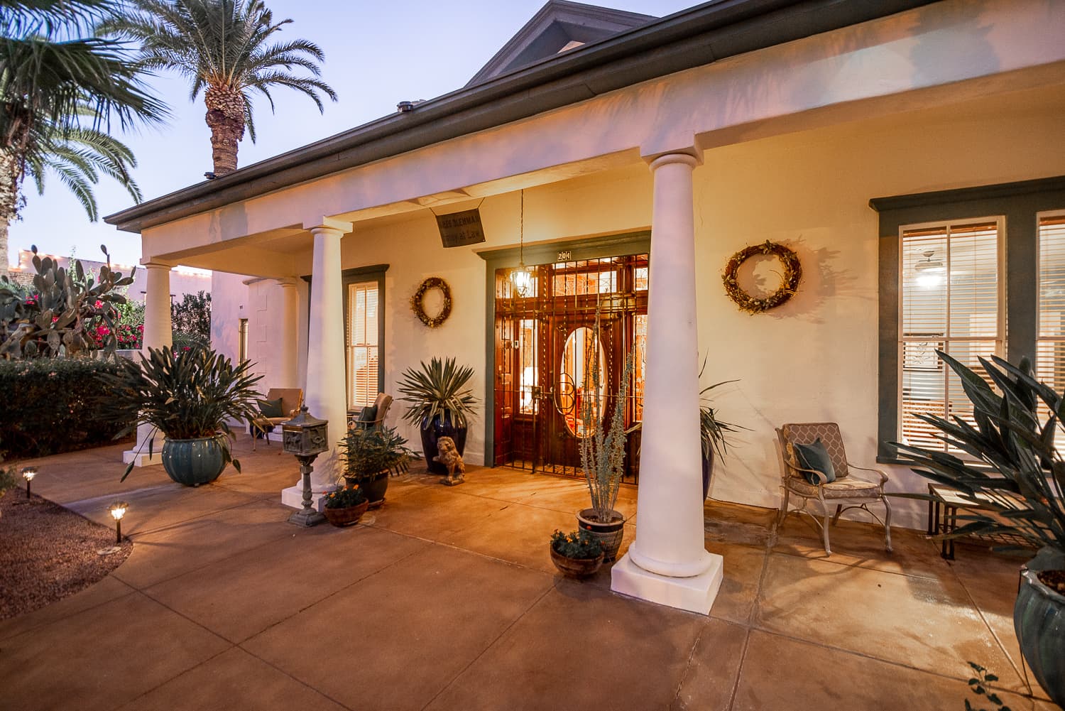 Front porch for relaxing with a cup of hot tea or coffee in the morning